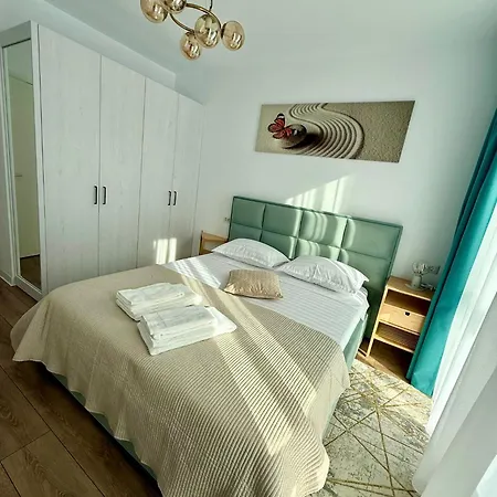 Montestar Apartamento Braşov